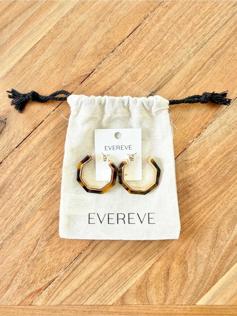 Evereve Tyler Tortoise Acrylic Octagon Hoop Earrings NWT Brown Gold